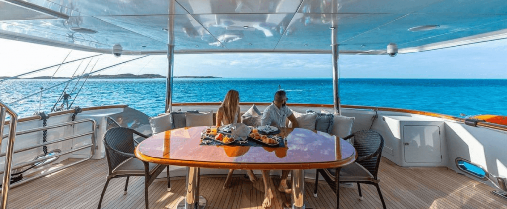 bahamas-luxury-yacht-charter