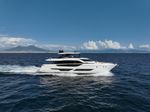 Ferretti Yachts 860