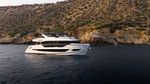 82 OCEAN ENCLOSED