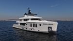 BEE YACHT — ART SHIPYARD