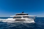 Ferretti Yachts INFYNITO 90