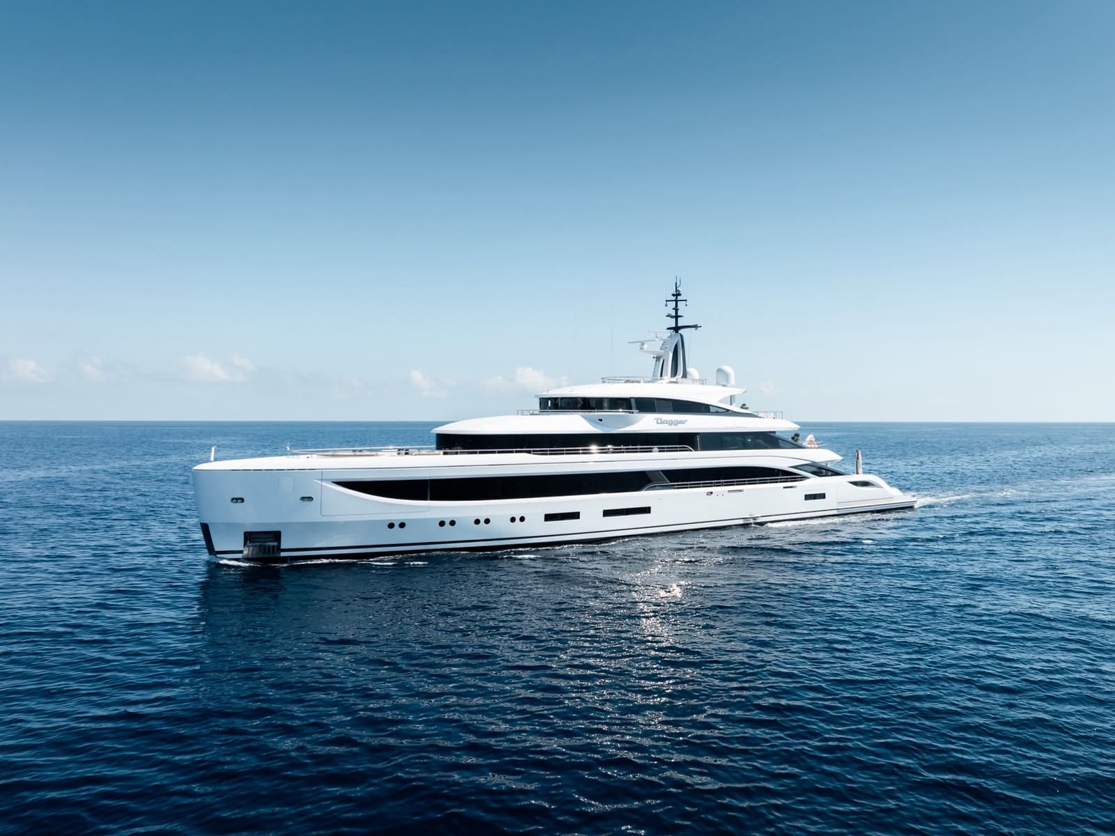 DAGGER, 67m Benetti B.Now 67M Oasis, exterior