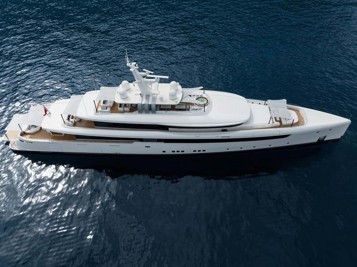 LASATA, 66m Rossinavi, exterior