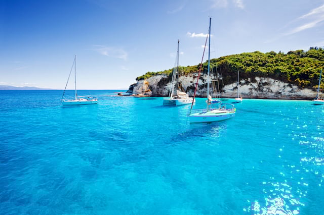 Book a Yacht Charter in Greece