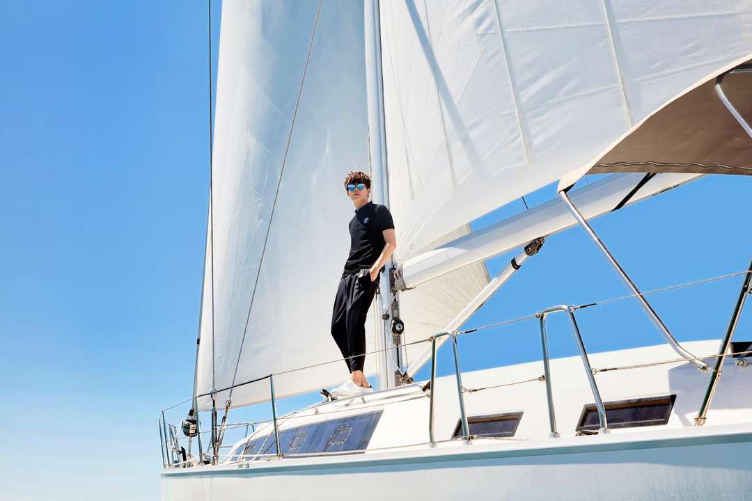 yacht image