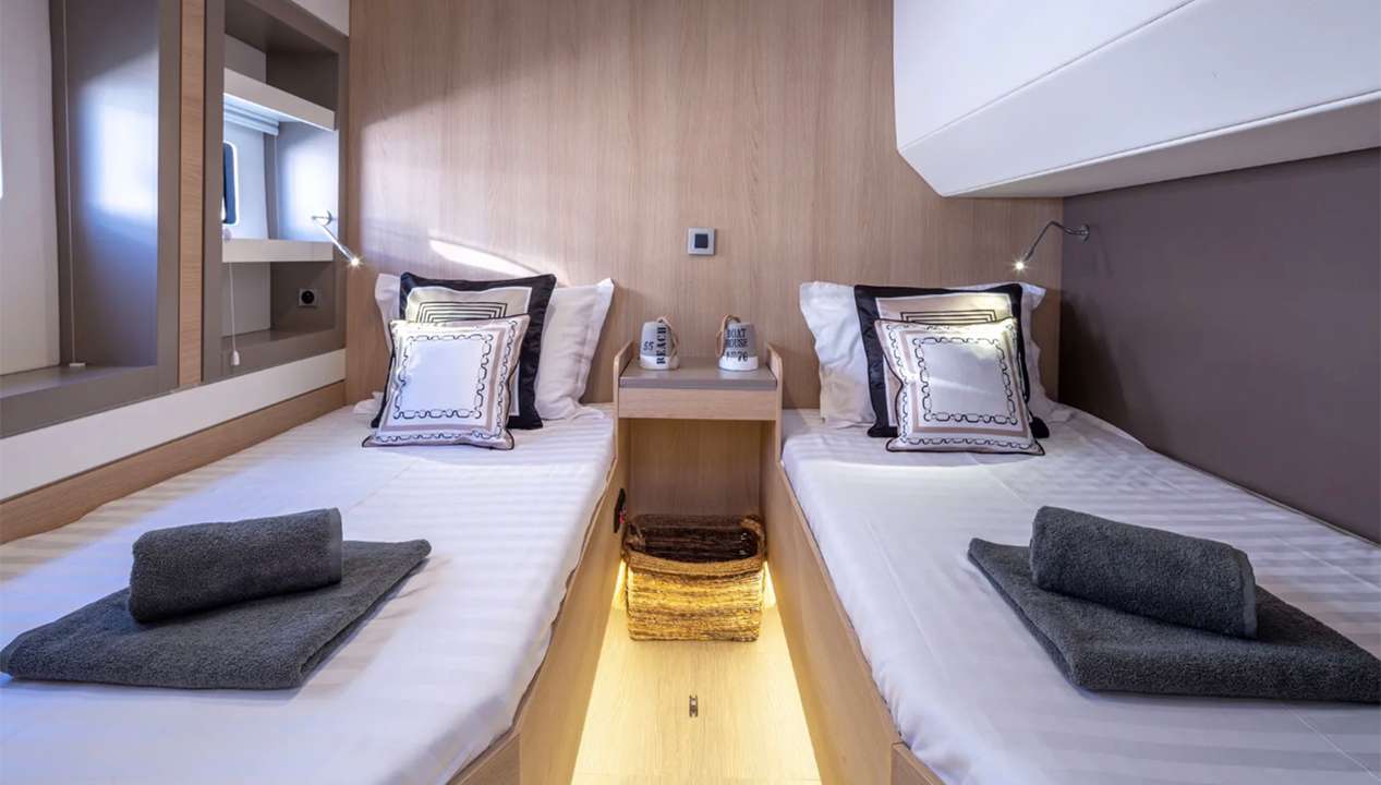 yacht image