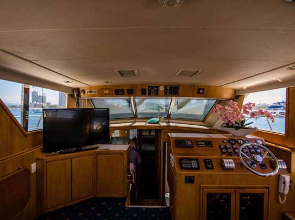 yacht image