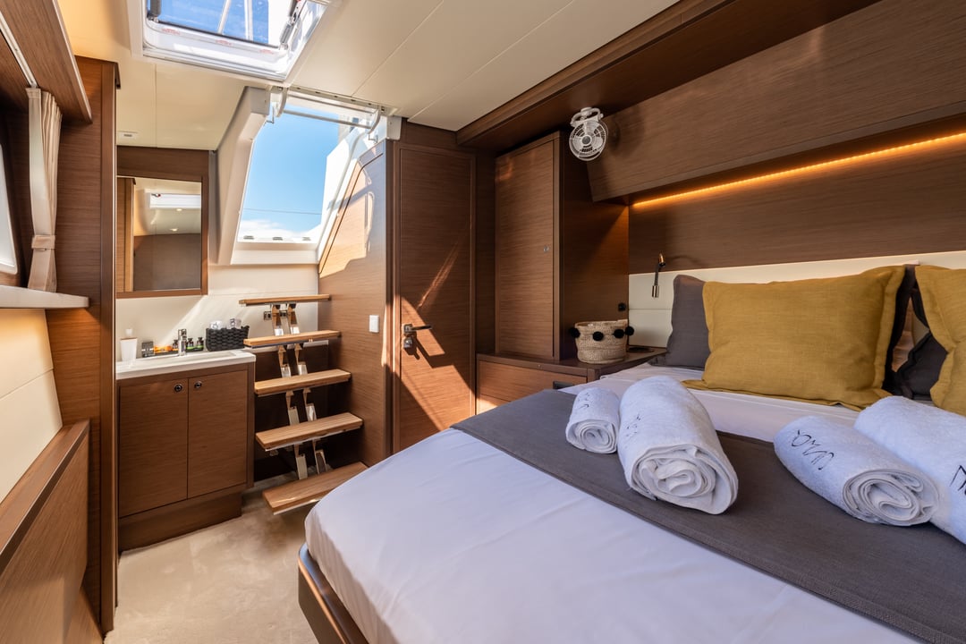 yacht image