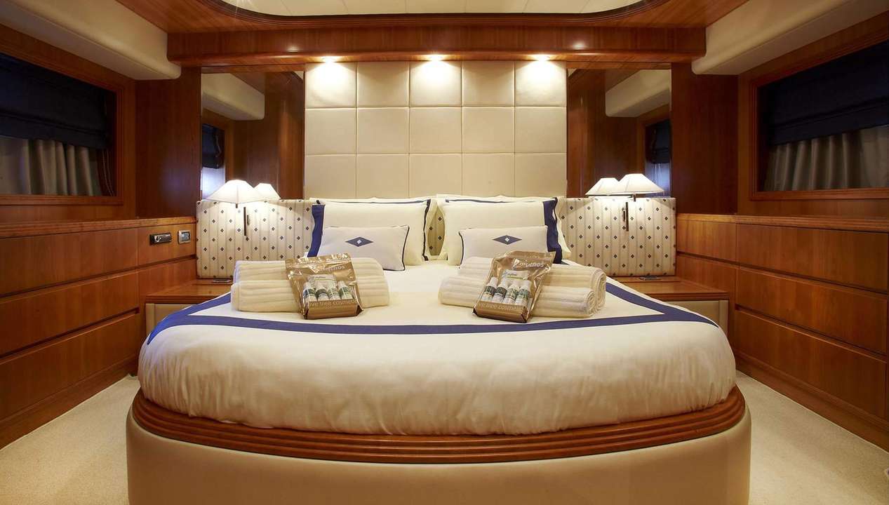yacht image