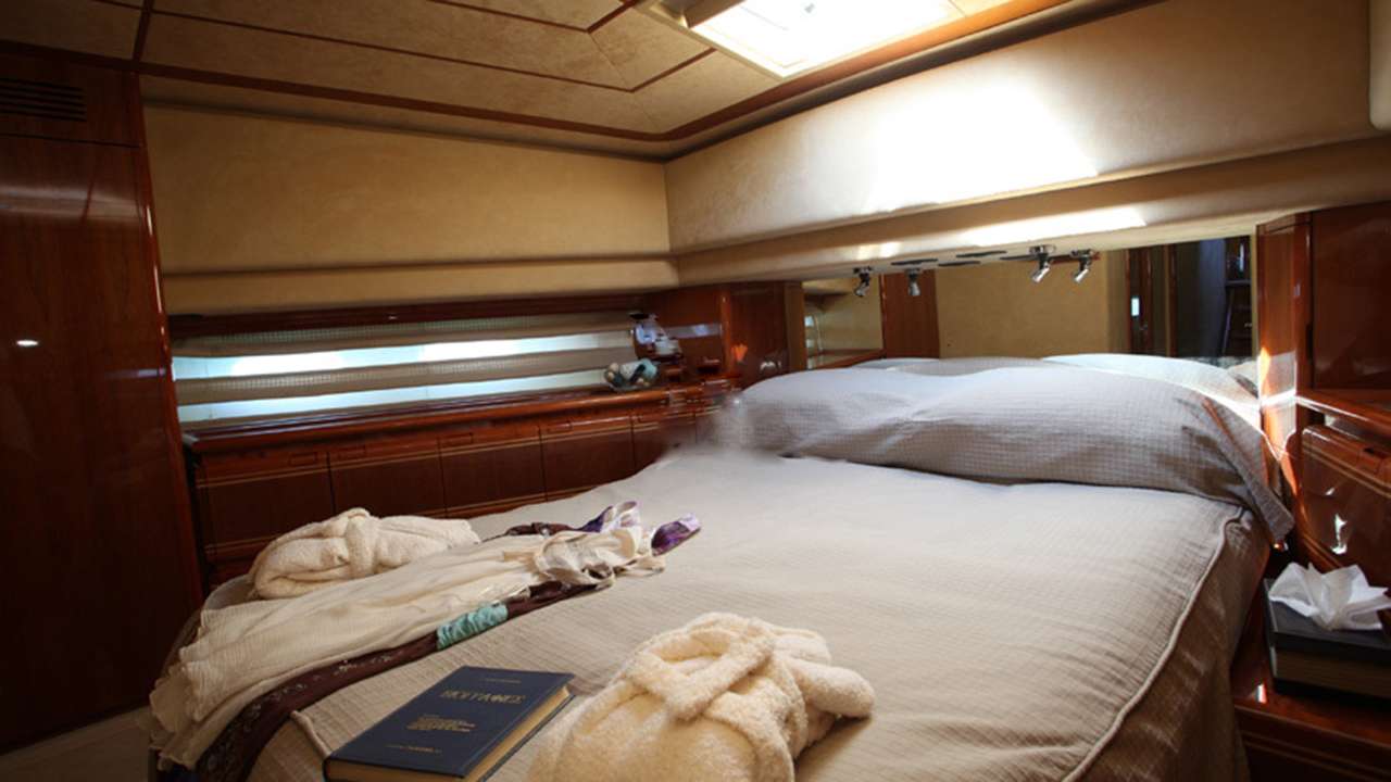 yacht image