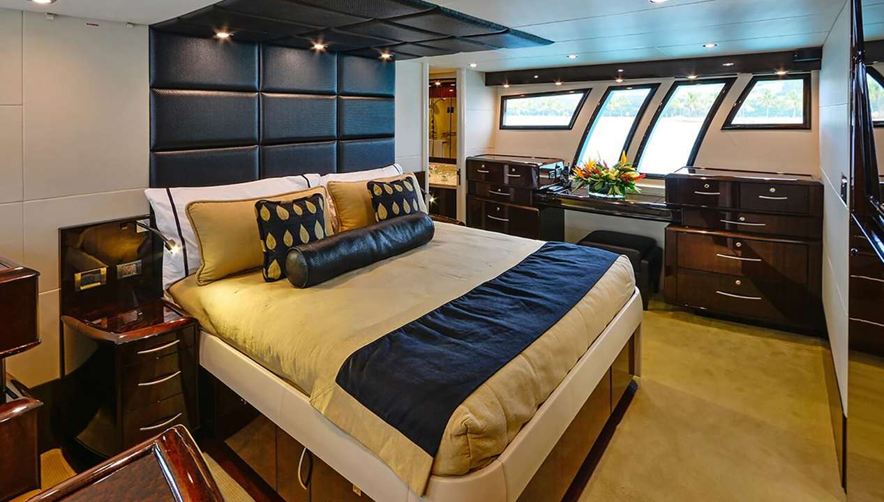 yacht image