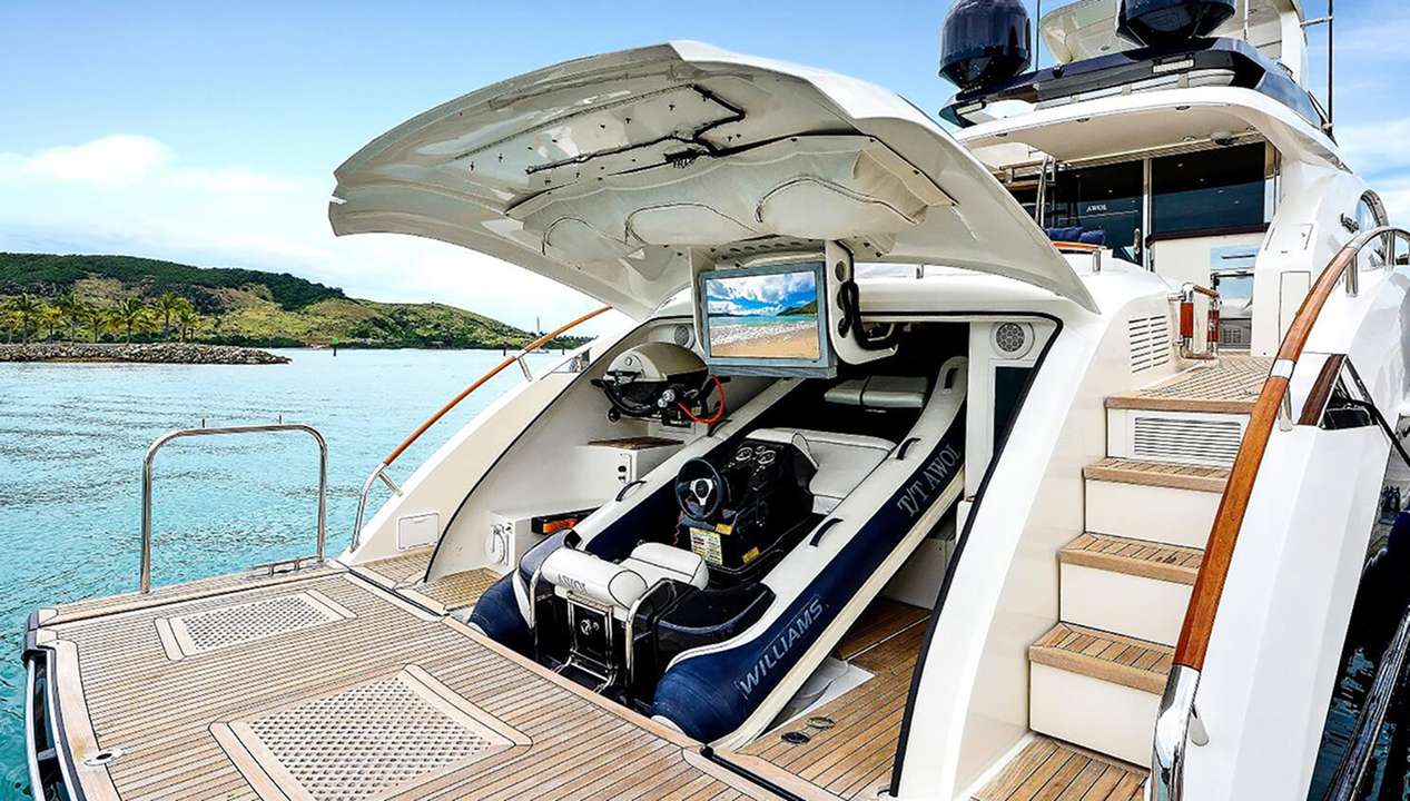yacht image