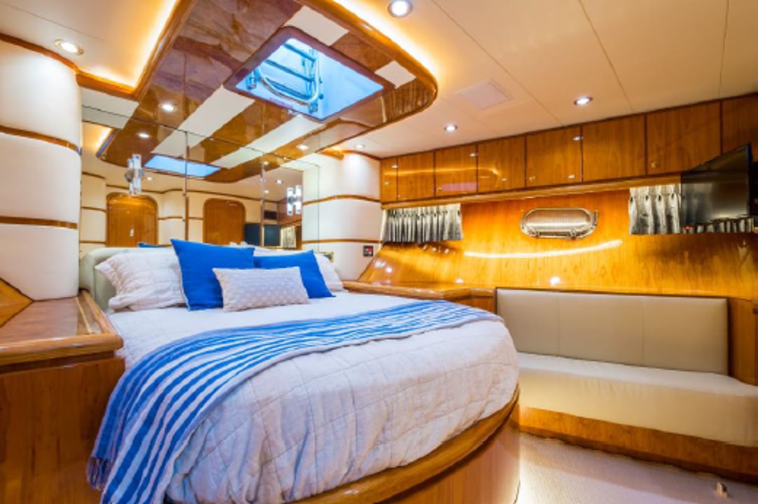 yacht image
