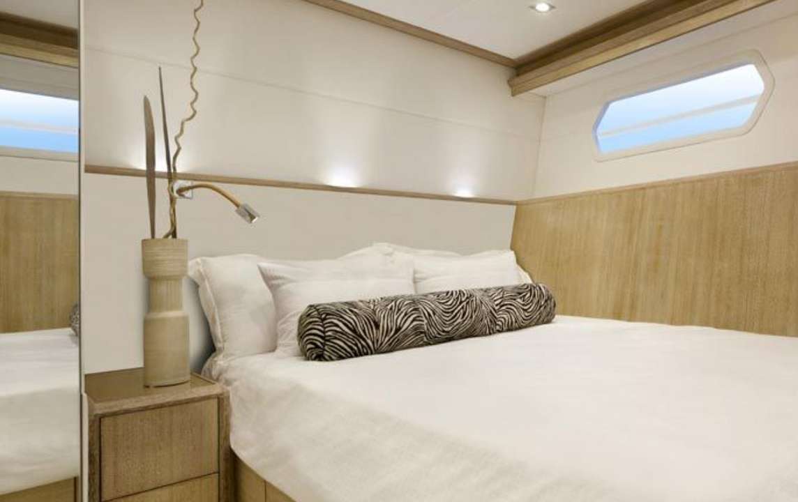 yacht image