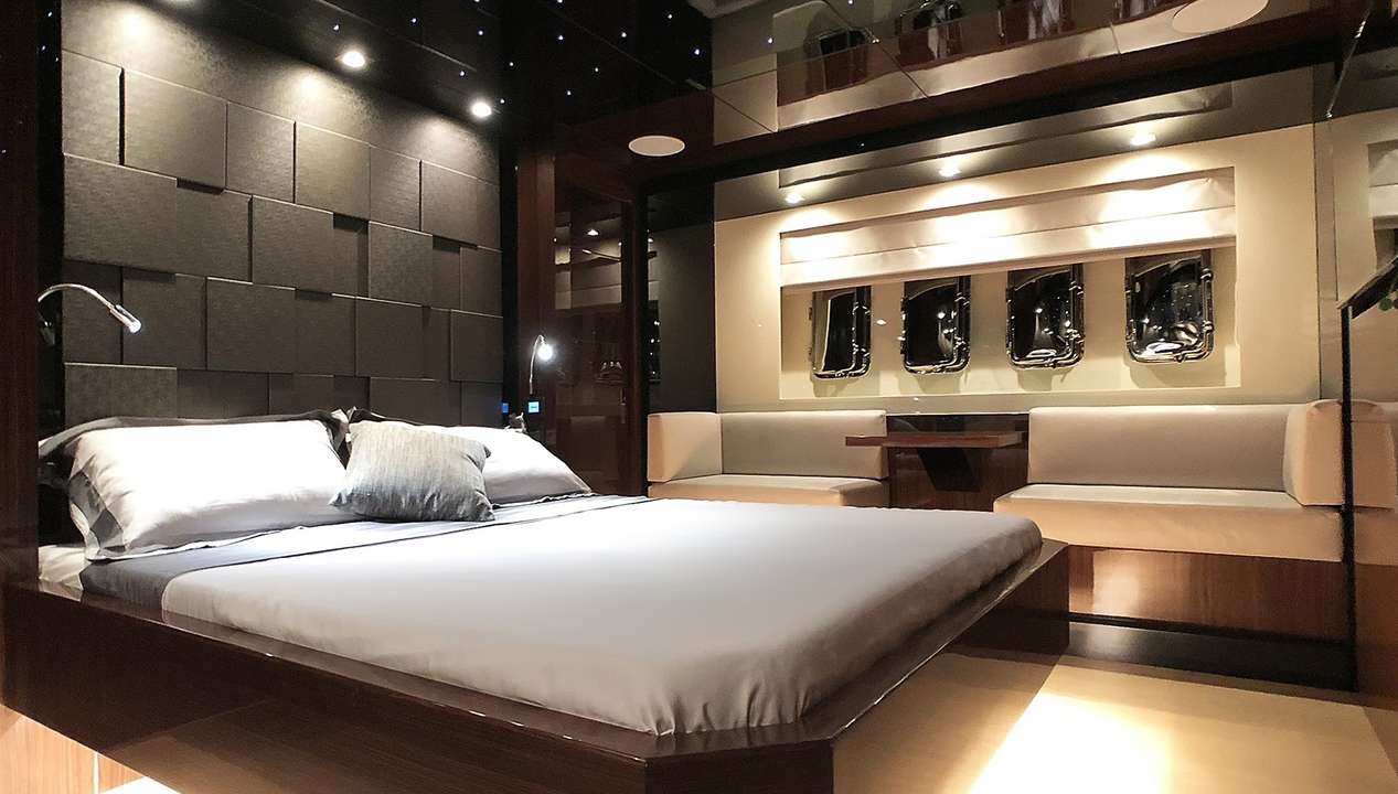 yacht image