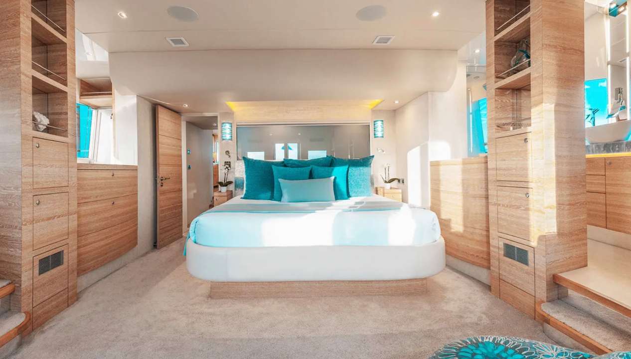 yacht image