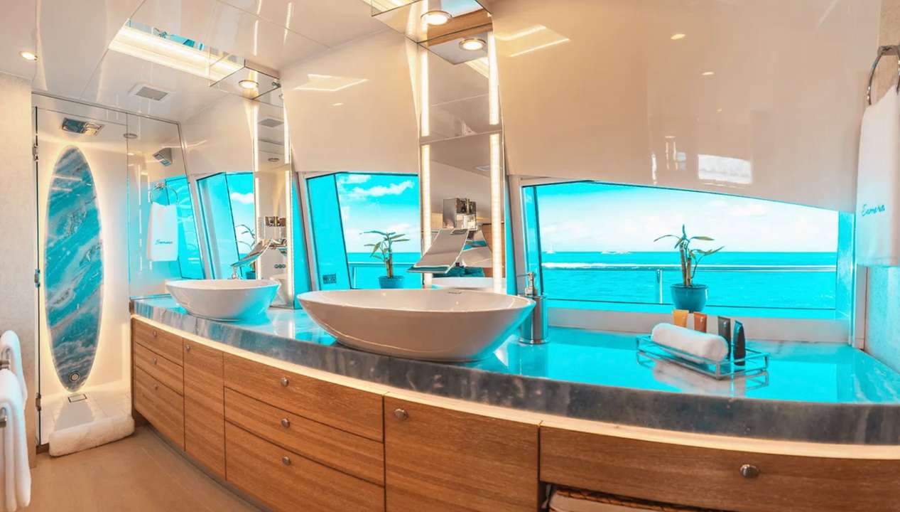 yacht image