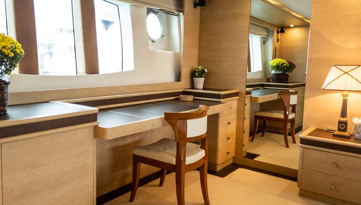yacht image
