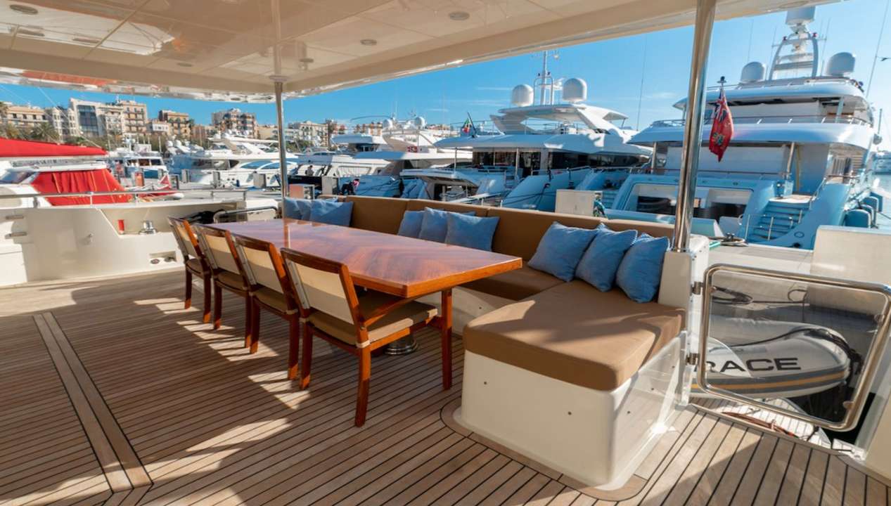 yacht image