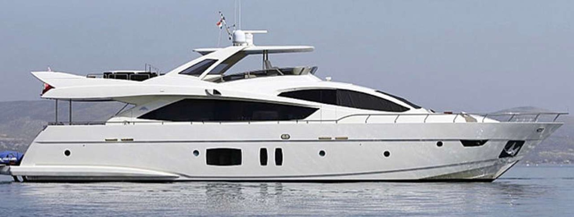 yacht image