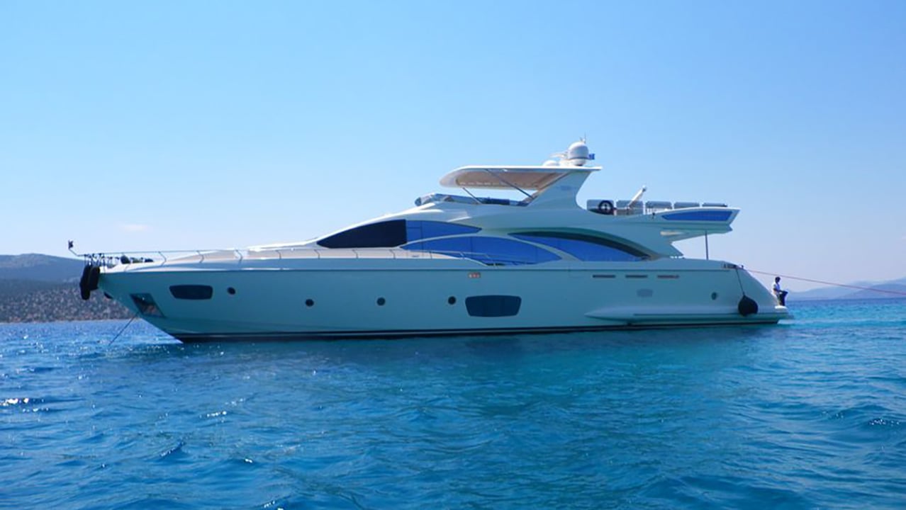 yacht image