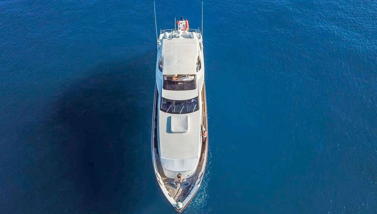 yacht image