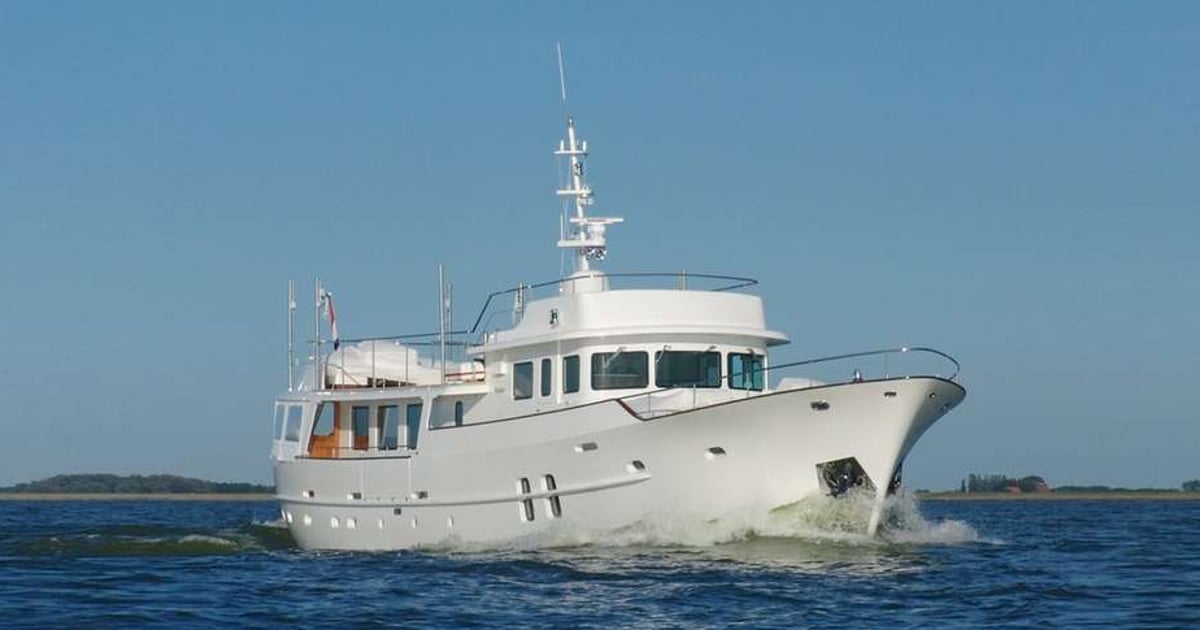 Feadship Yachts: For Sale & Charter