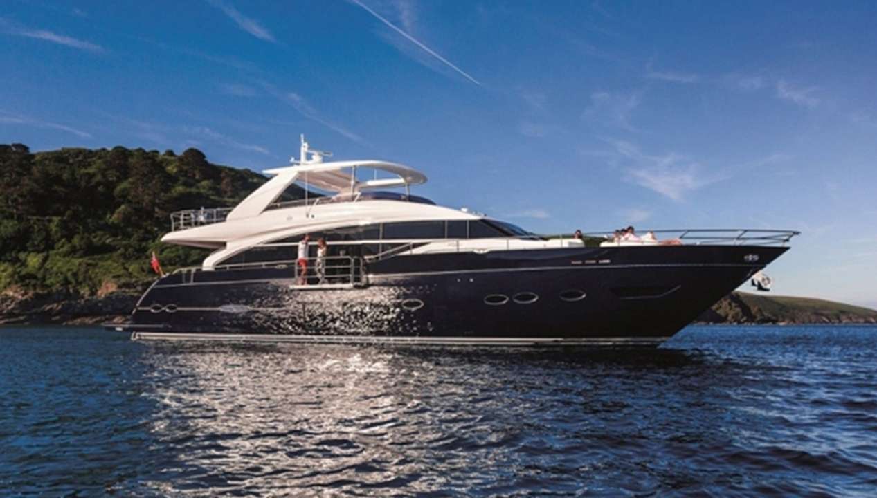 yacht image