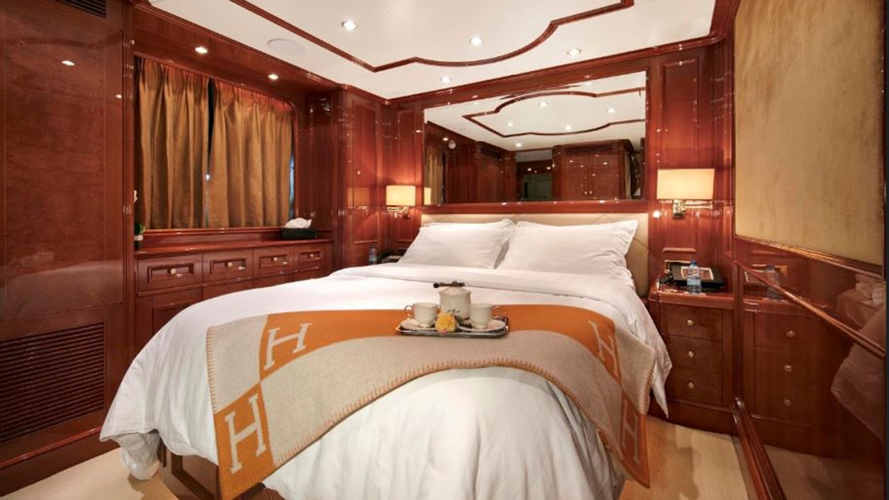 yacht image