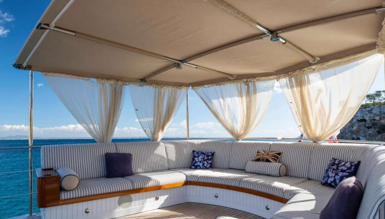 yacht image