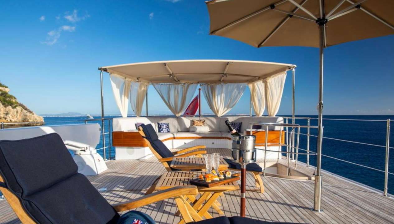 yacht image