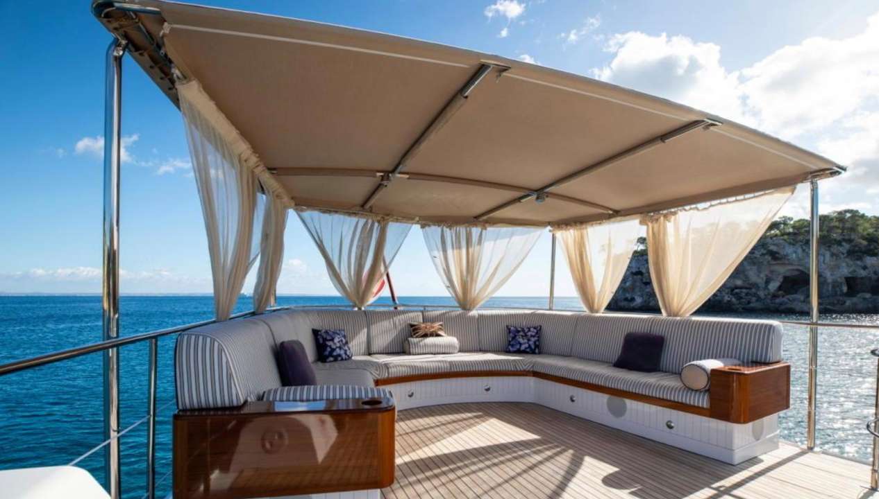 yacht image