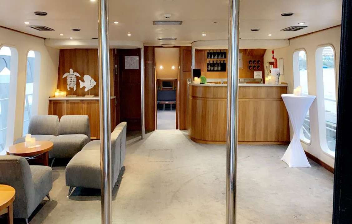 yacht image
