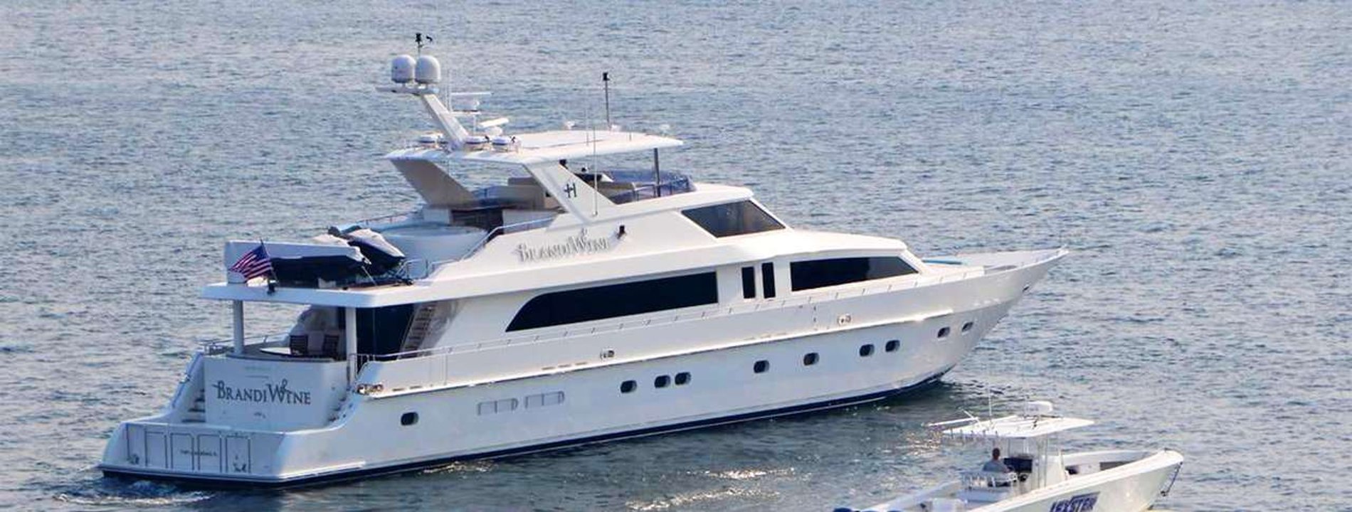 yacht image