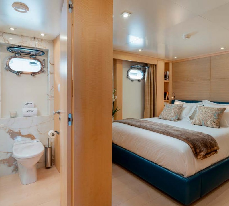 yacht image
