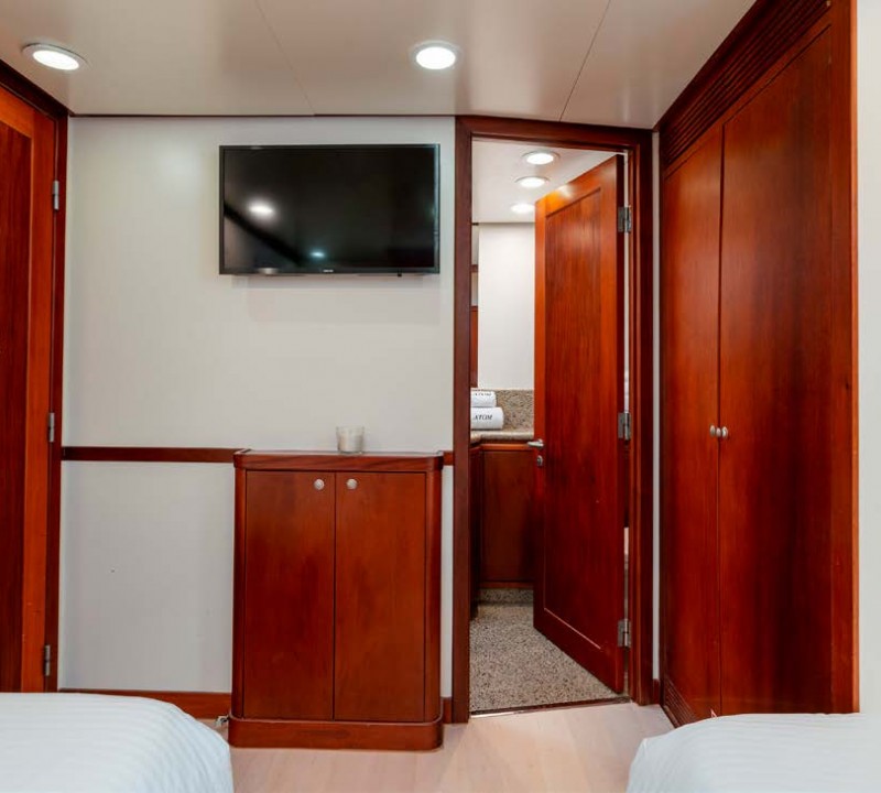 yacht image