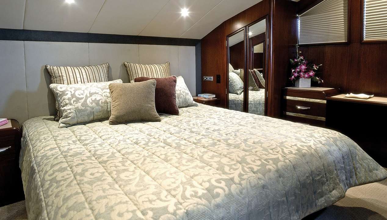 yacht image