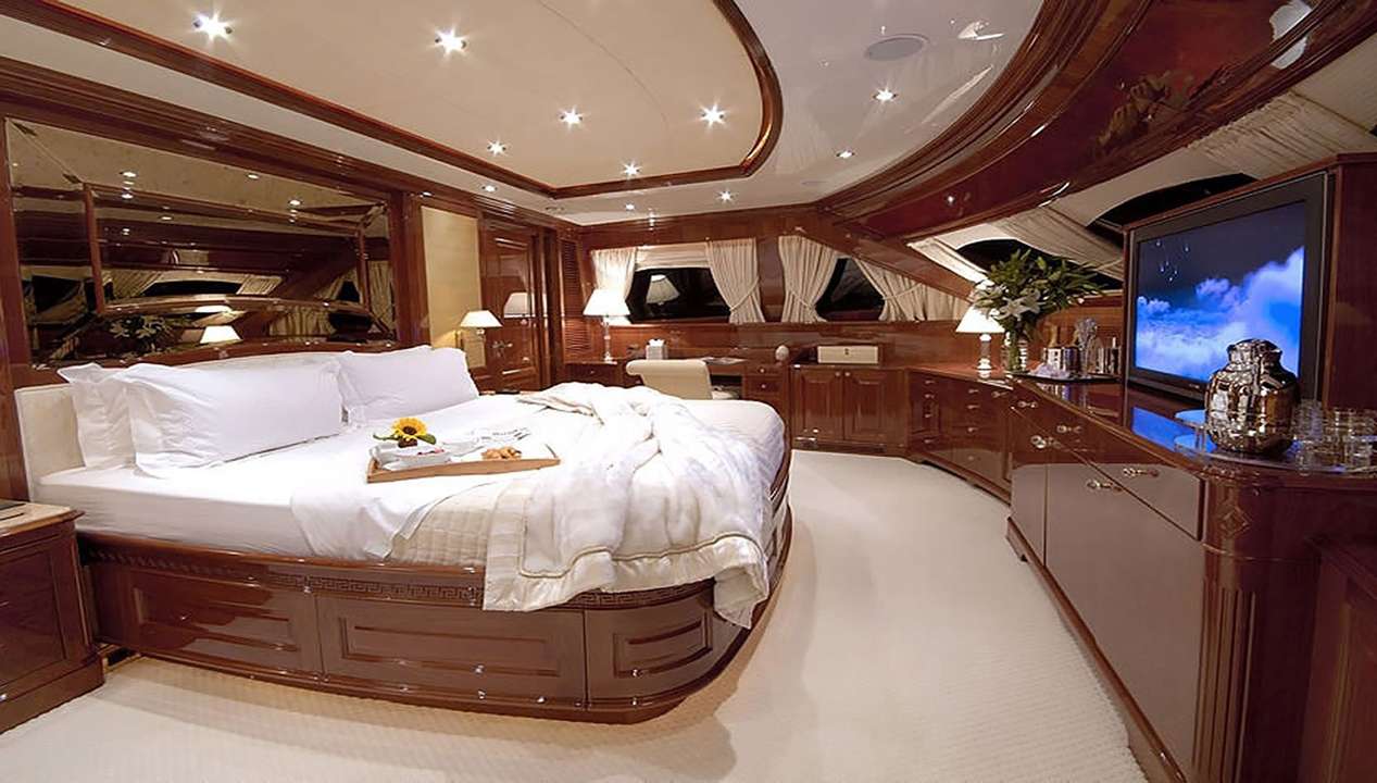 yacht image