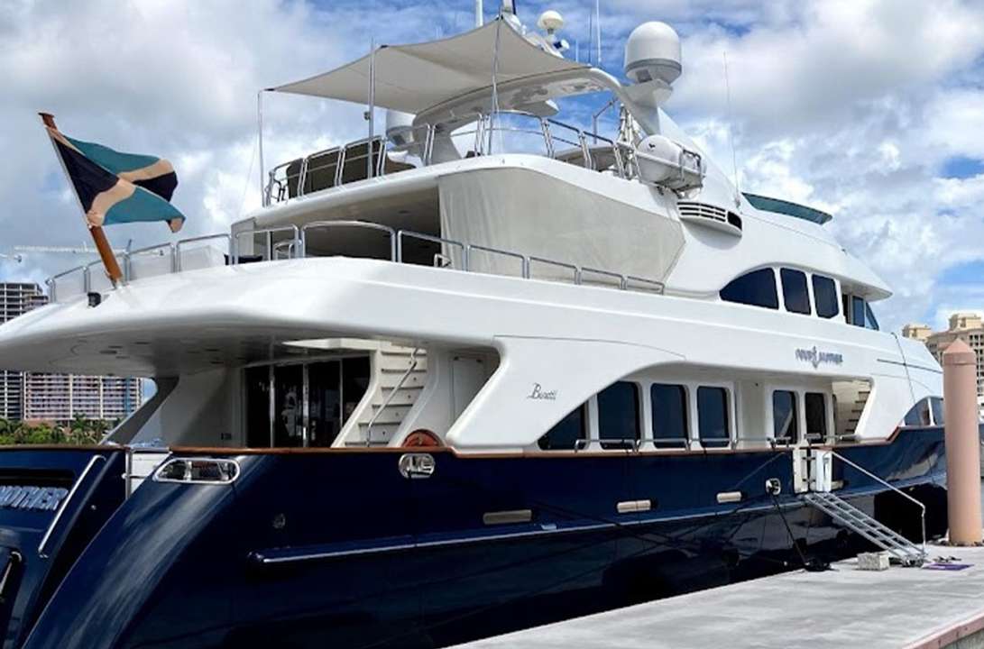 yacht image