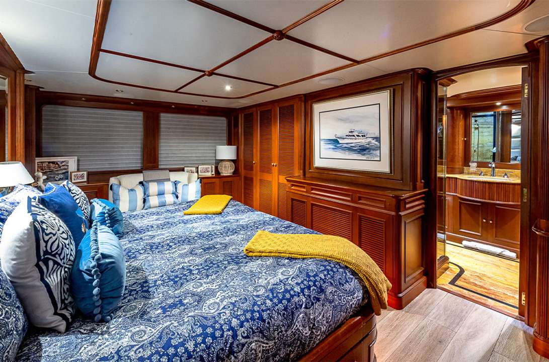 yacht image