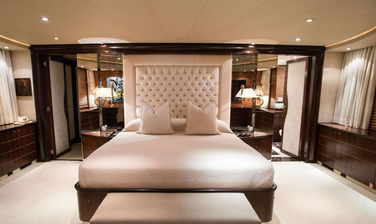 yacht image