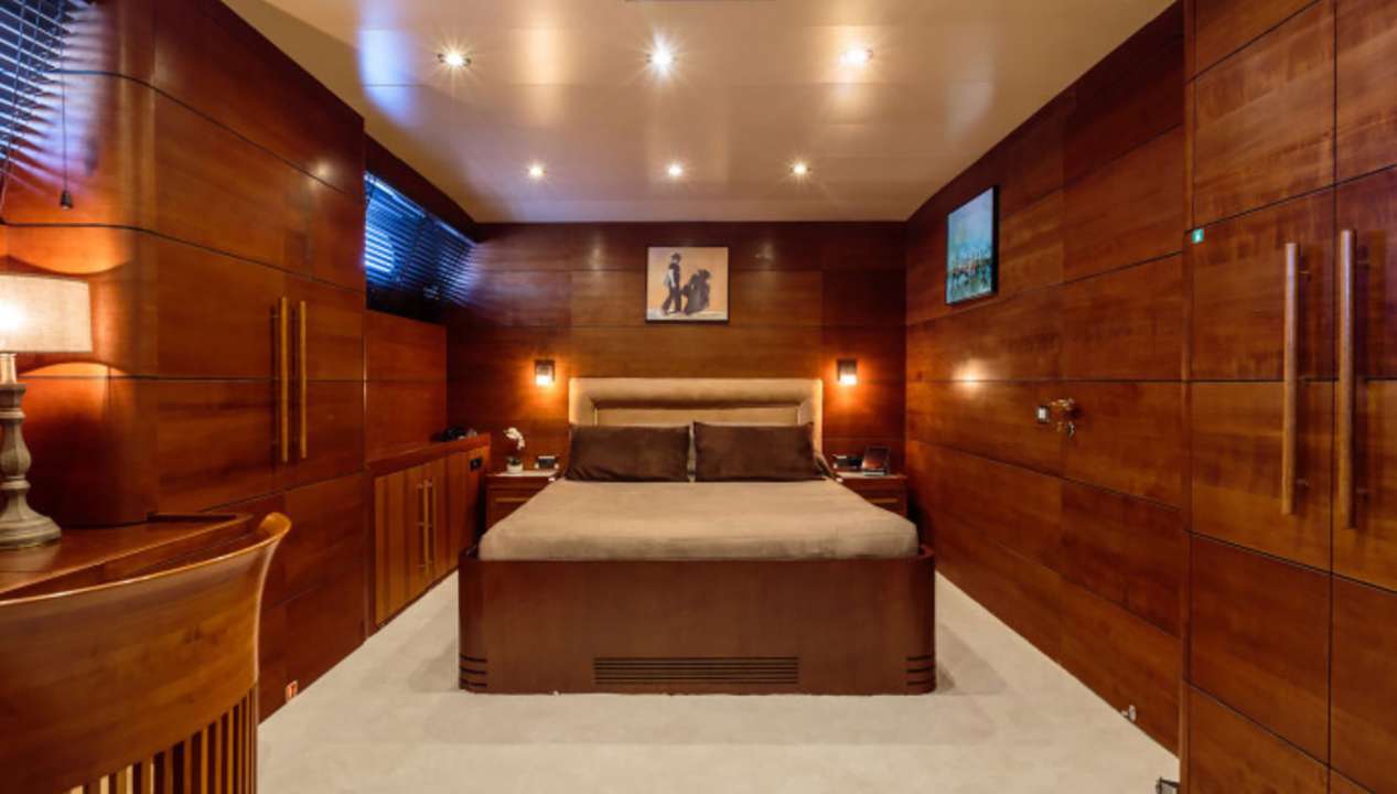 yacht image