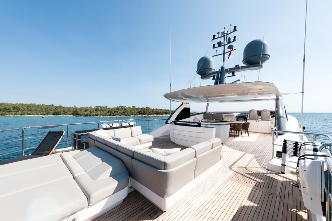 yacht image