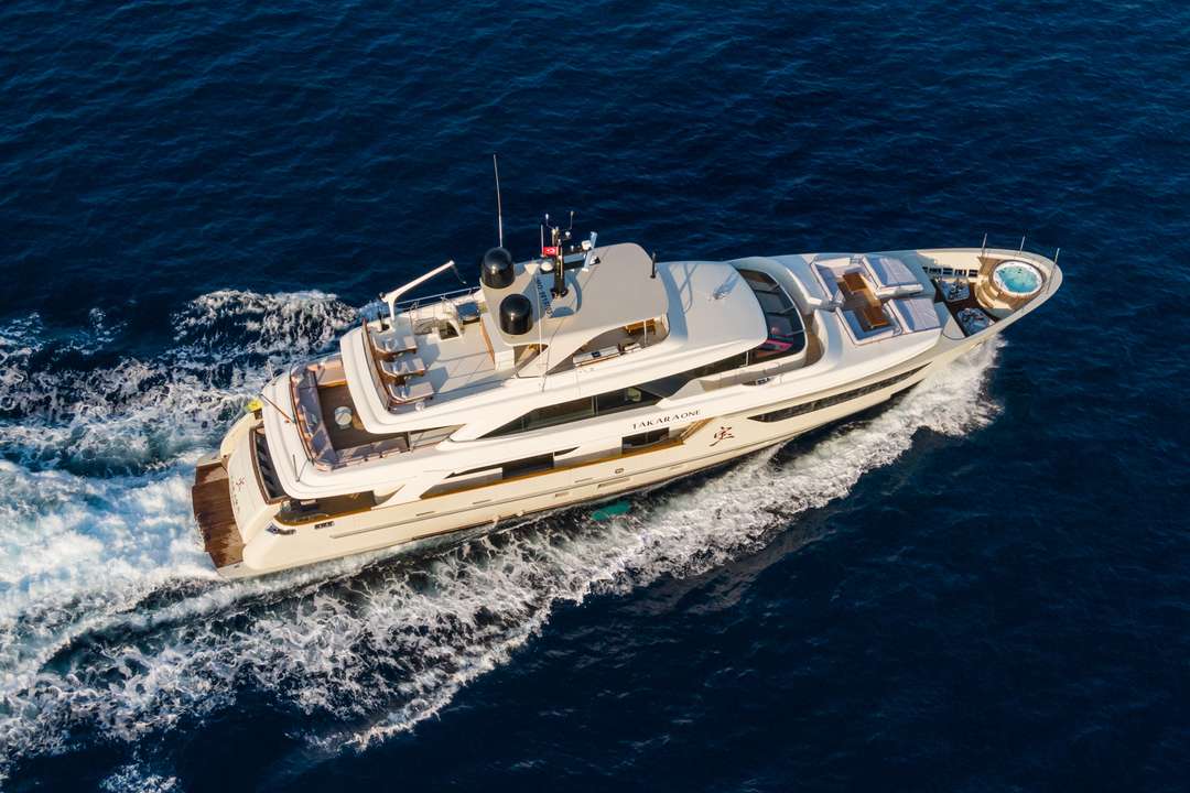 yacht image