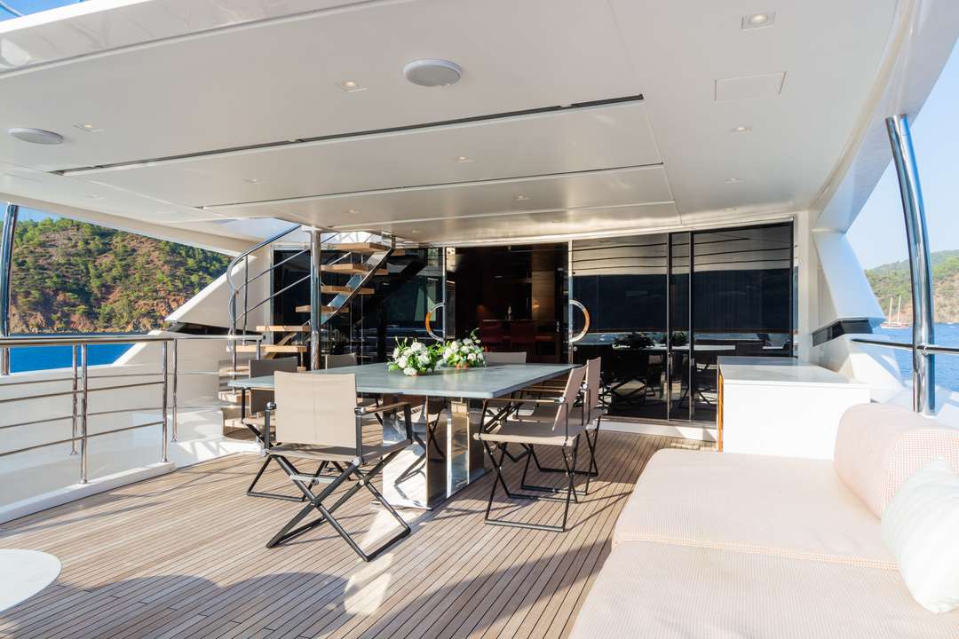 yacht image