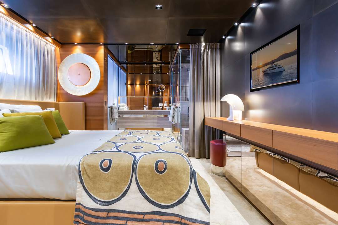 yacht image