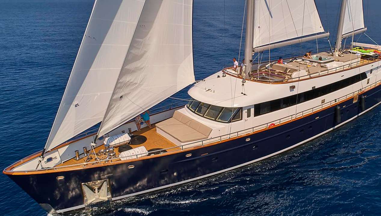 yacht image