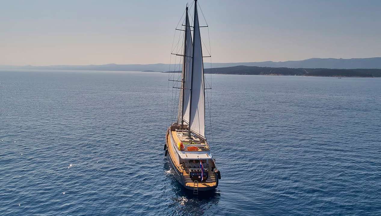 yacht image