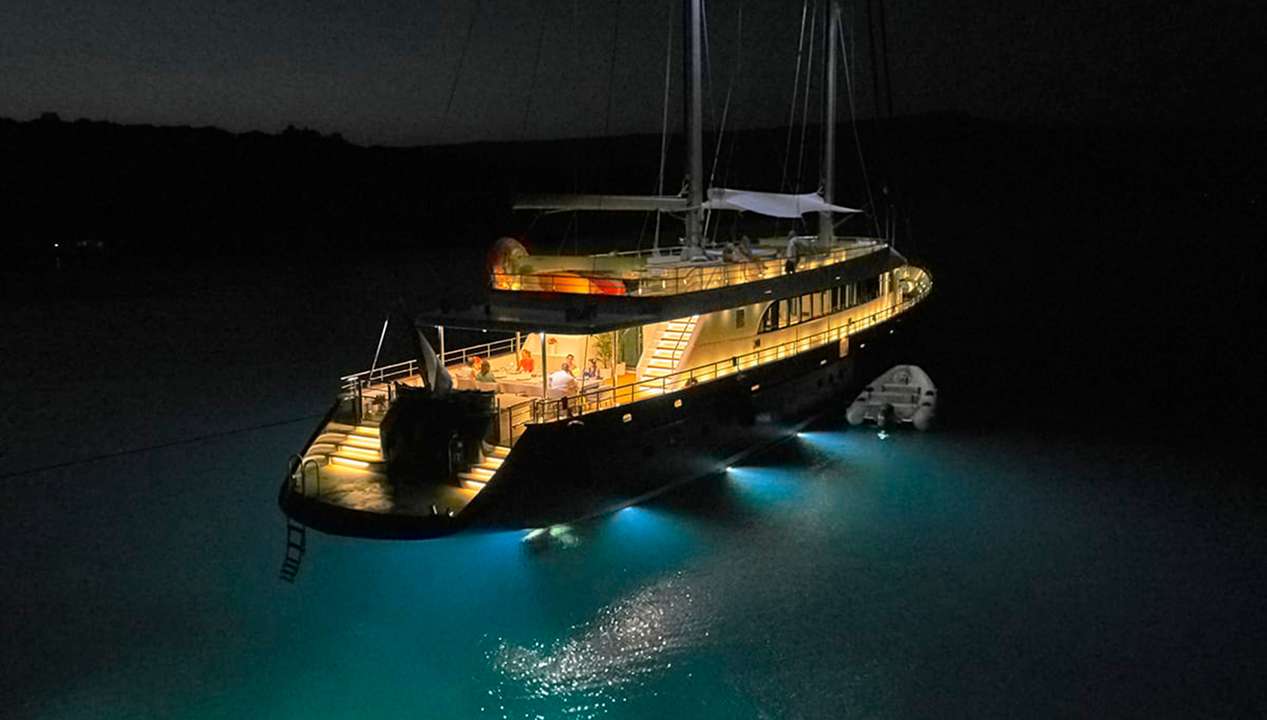 yacht image
