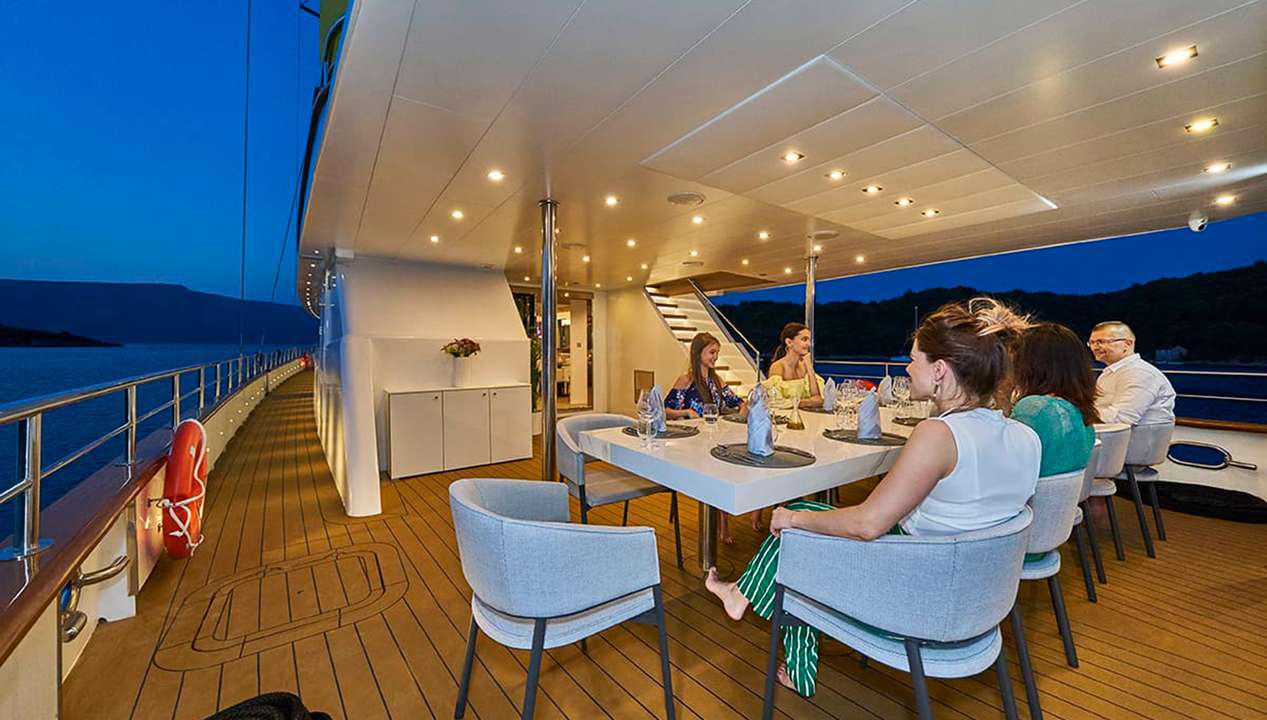 yacht image